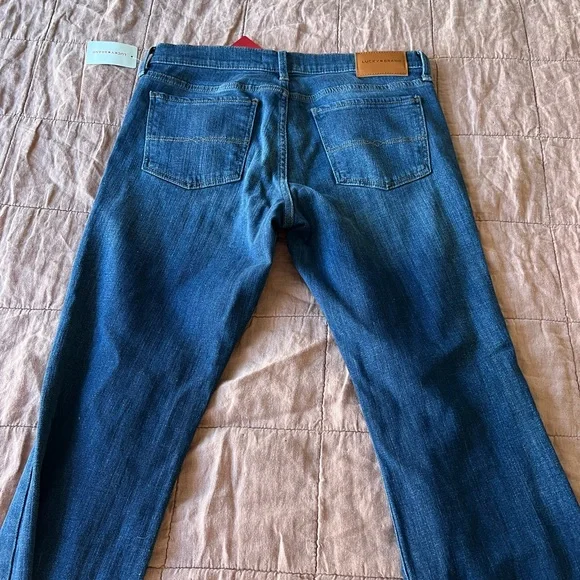 Lucky Brand NWT boot cut jeans size 10 30R Midrise - Picture 7 of 9